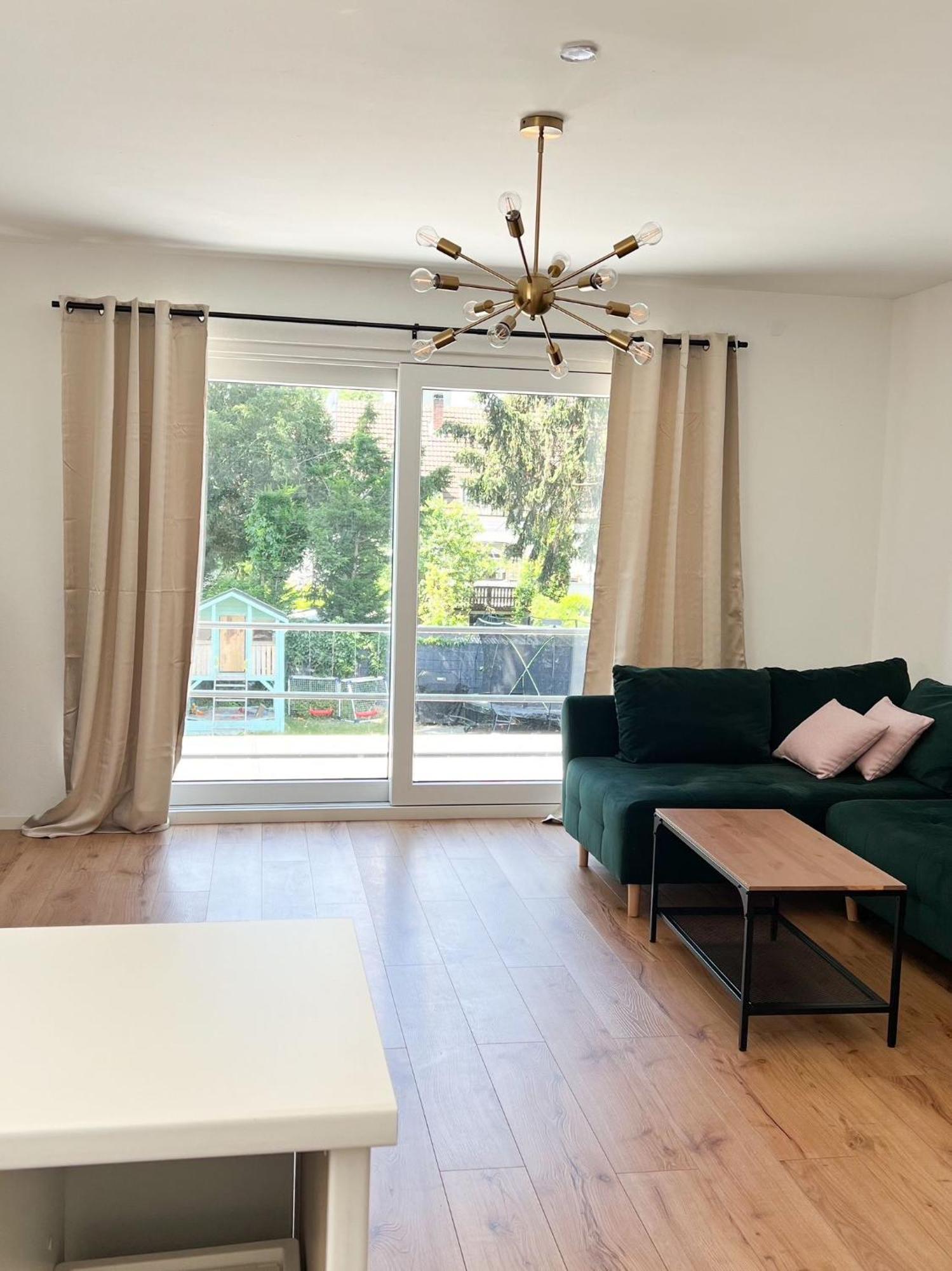 2 Zkb Apartment In Mannheim Kueche - Parken - Grosser Tv Екстериор снимка